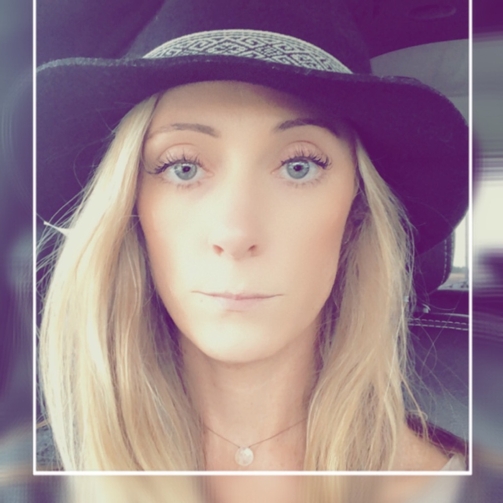 Meet your Posher, Sara